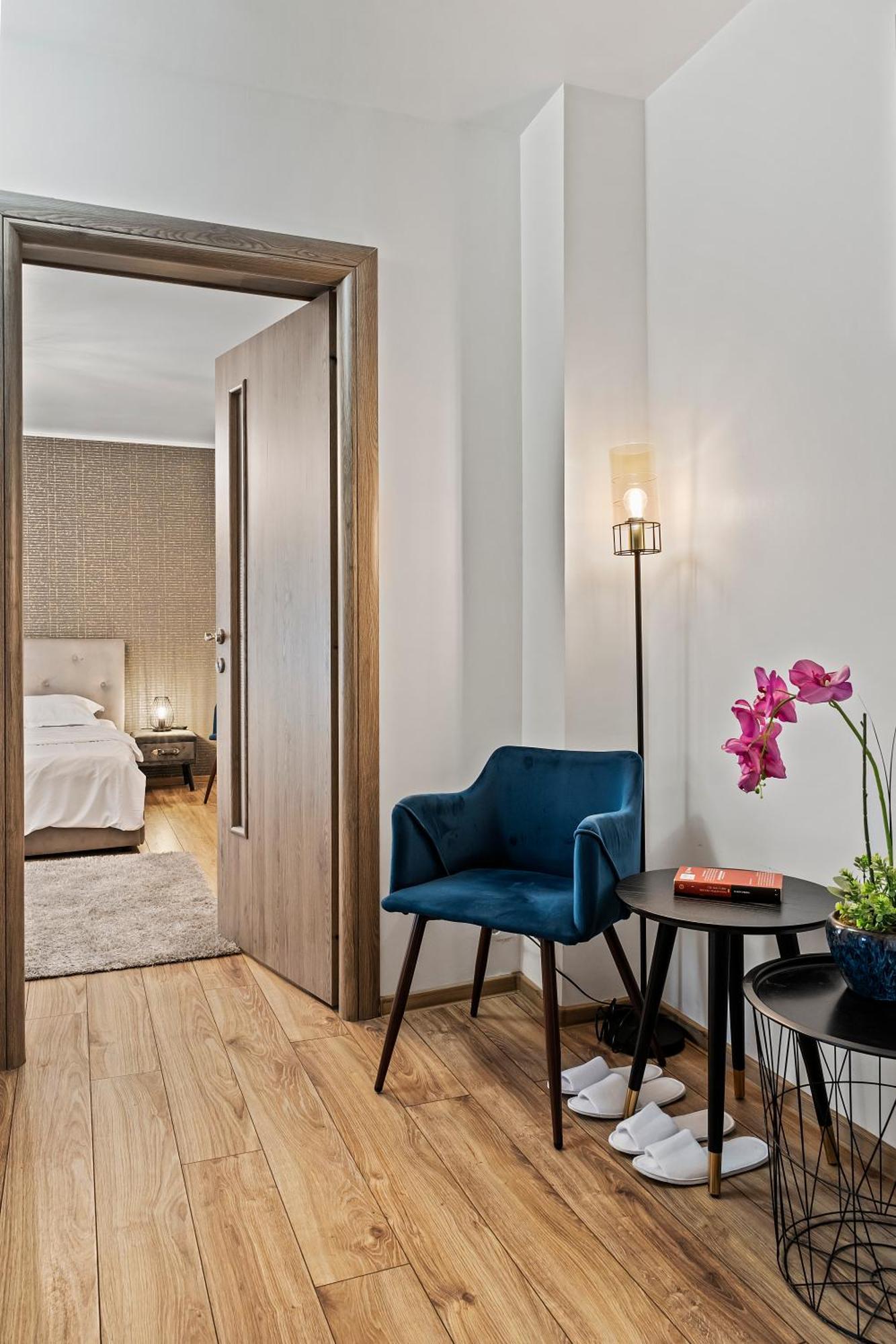 Garsoniera De Lux Si Eleganta Drumul Taberei Бухарест Экстерьер фото