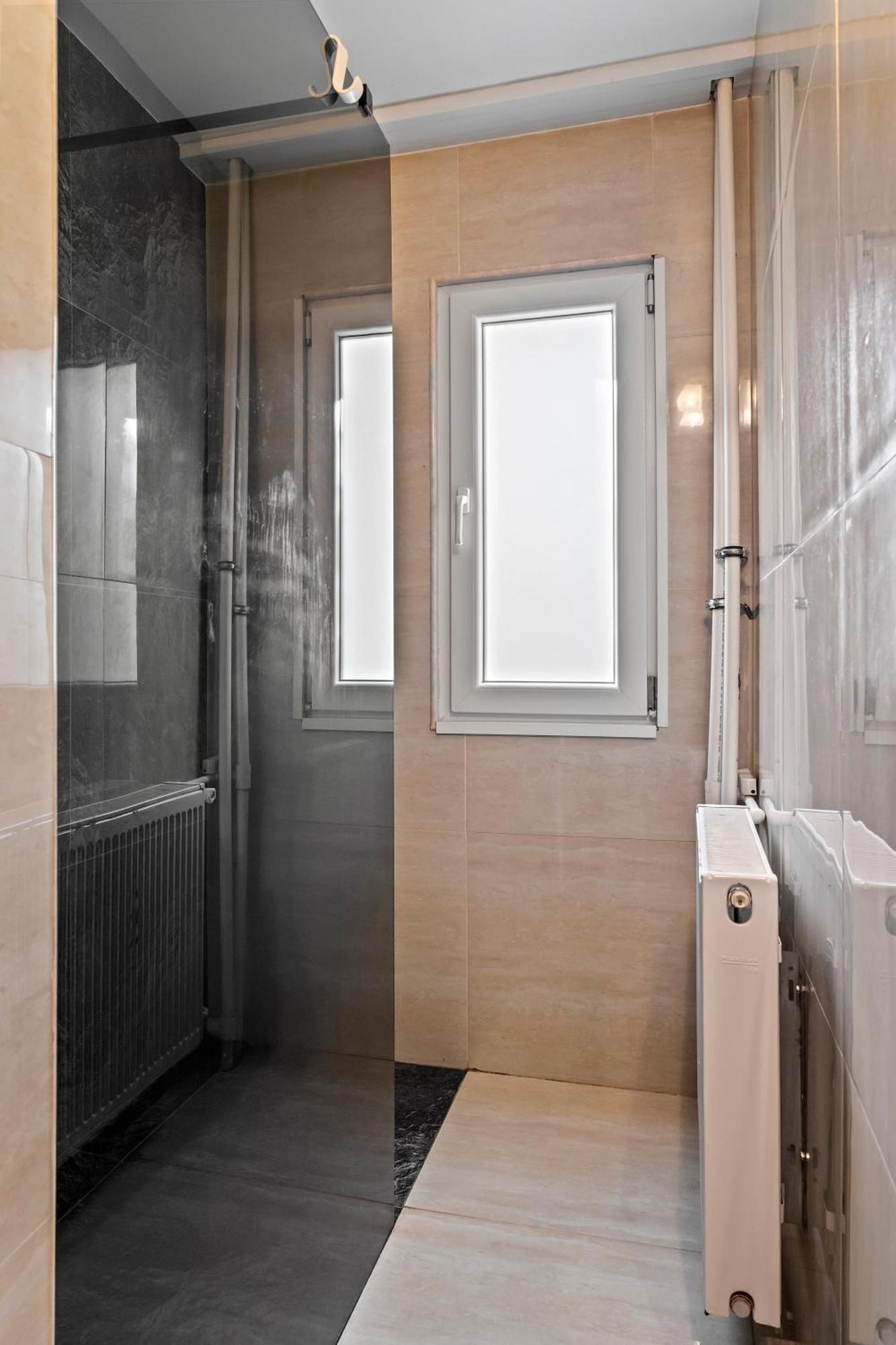 Garsoniera De Lux Si Eleganta Drumul Taberei Бухарест Экстерьер фото