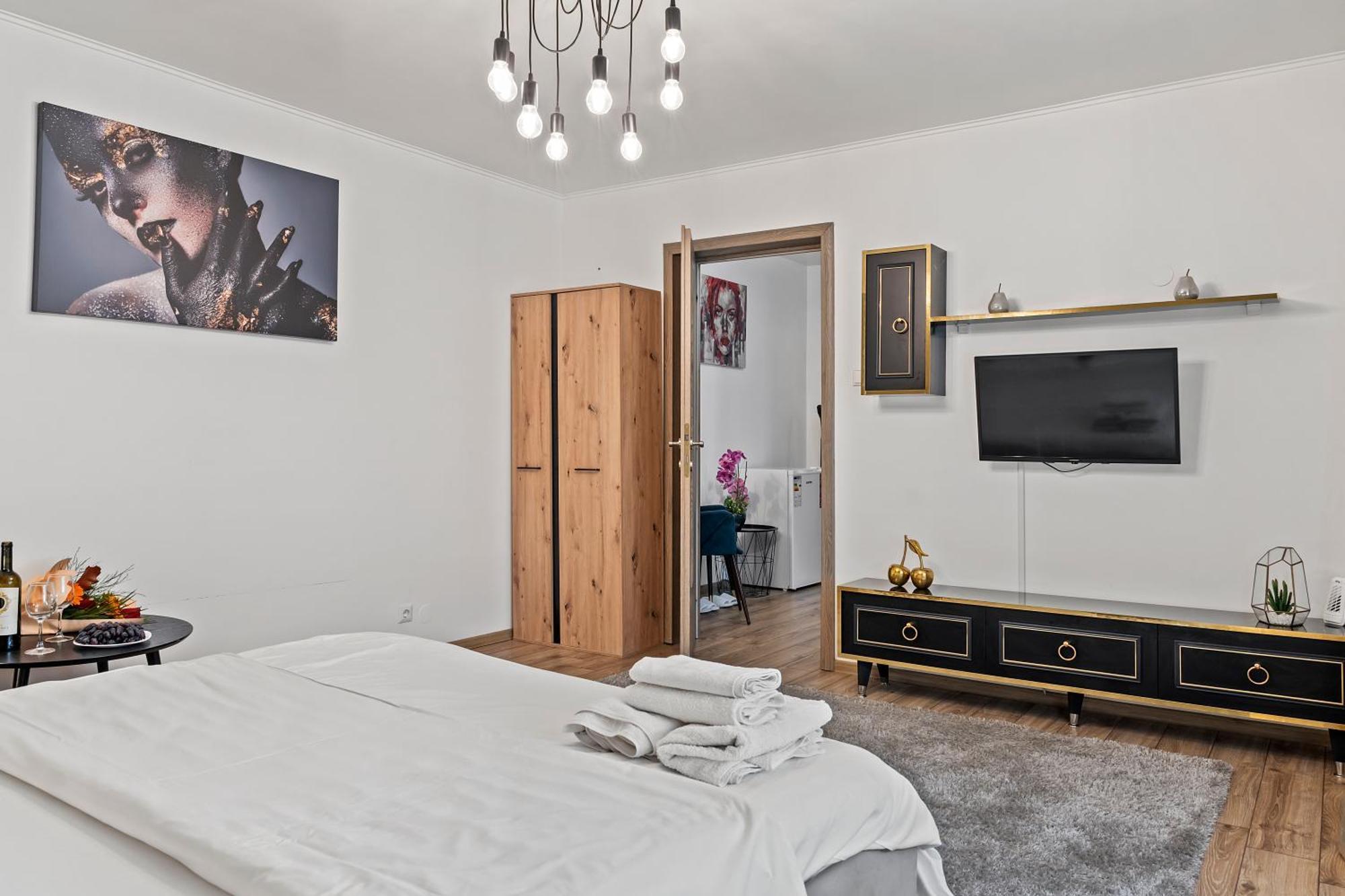 Garsoniera De Lux Si Eleganta Drumul Taberei Бухарест Экстерьер фото